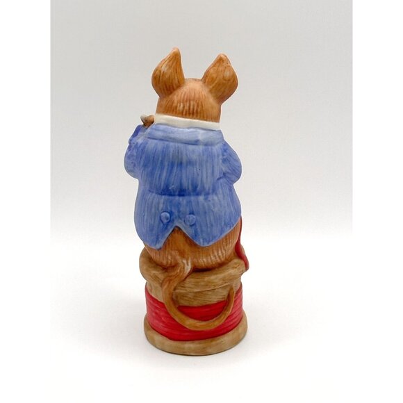 Beatrix Potter Sigma The Tastesetter Tailor of Gloucester Mouse Figurine - Picture 2 of 3